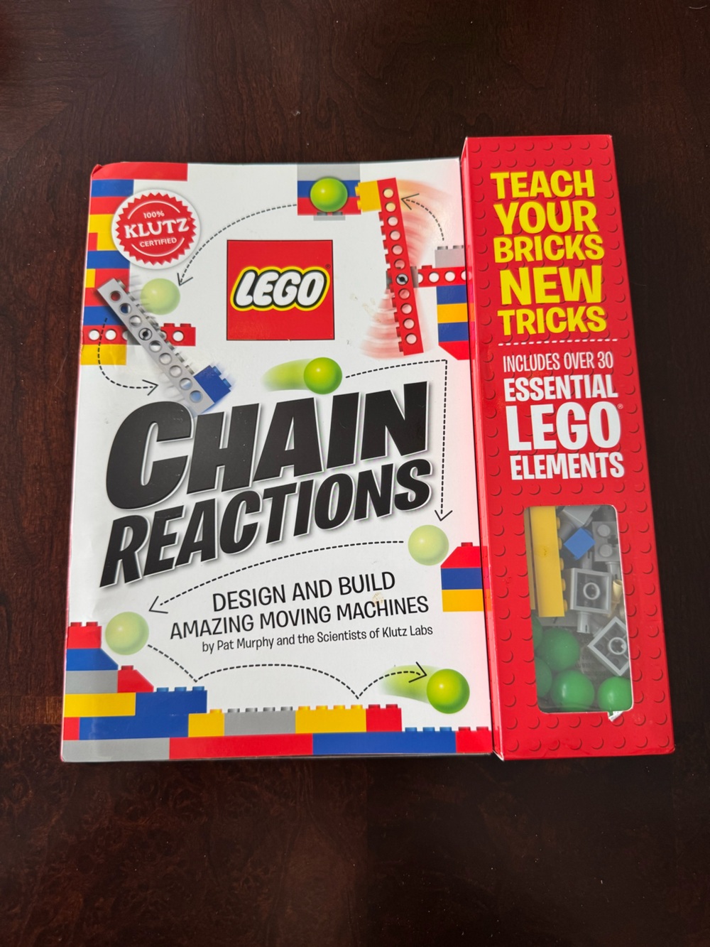 Klutz LEGO Chain Reactions STEM Activity Kit